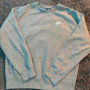 Nike Club Fleece Pullover Crew Neck
